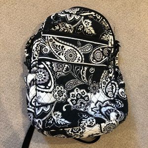 Vera Bradley Backpack-Houndstooth interior